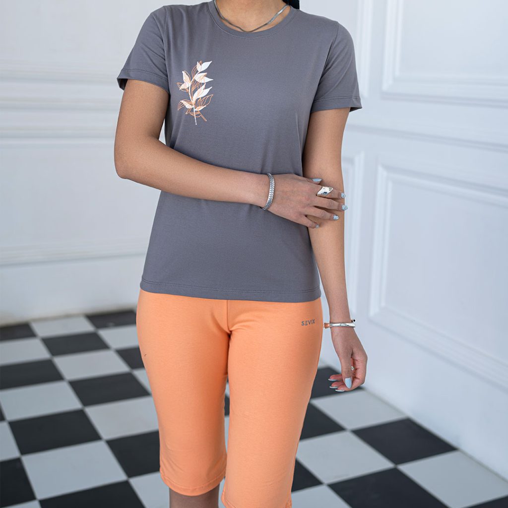 ست تیشرت و شلوارک زنانه_کد:8139