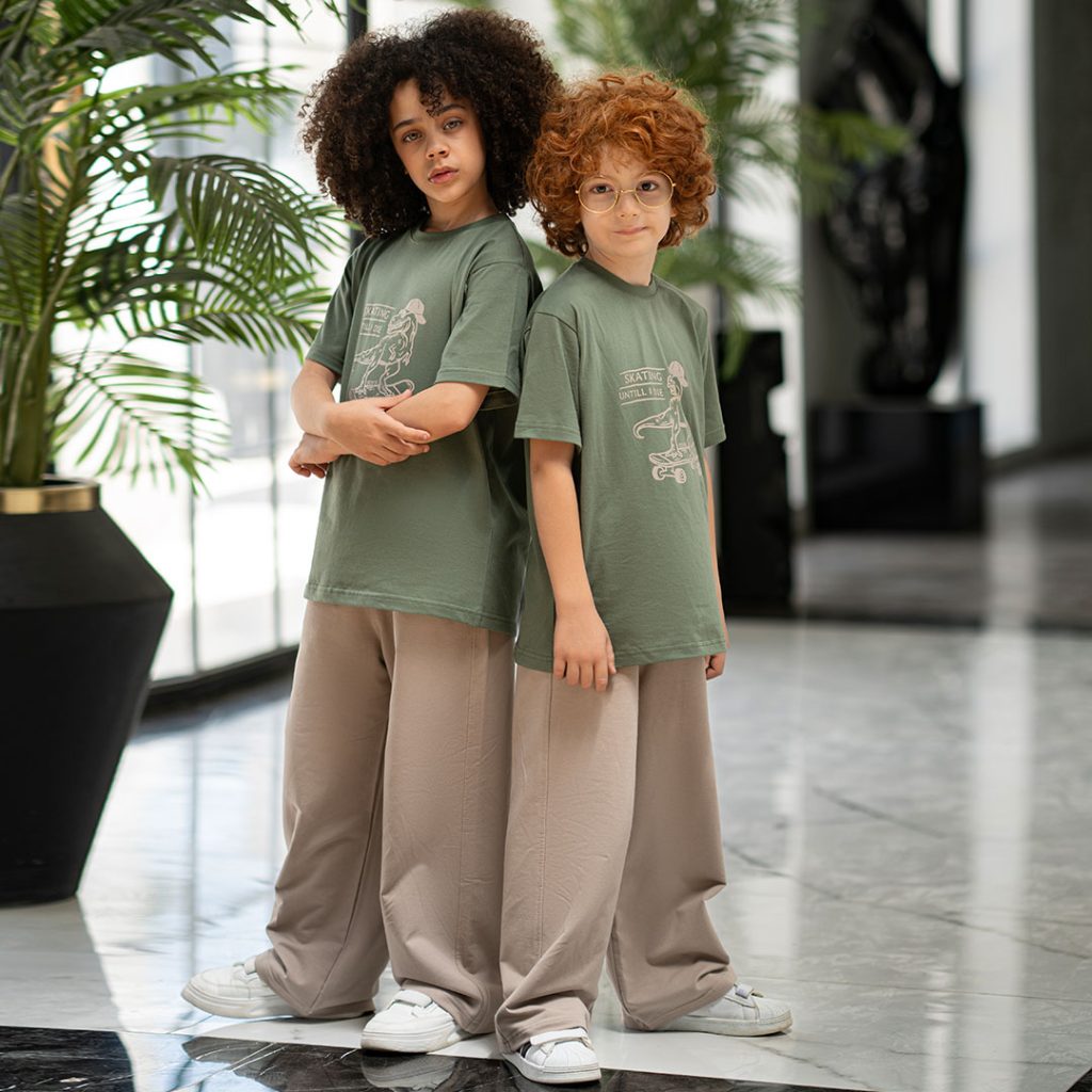 ست تیشرت آستین کوتاه وشلوارک لانگ_کد:1053