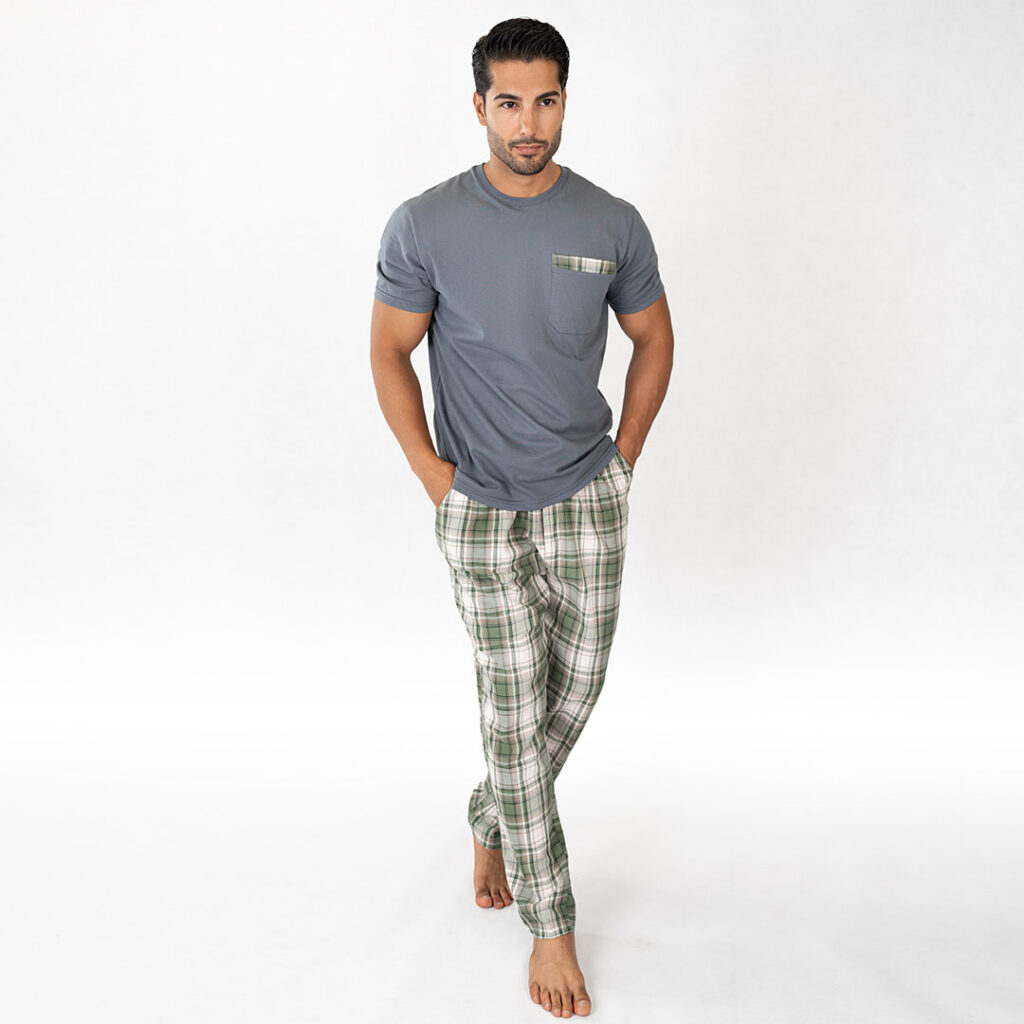 ست تیشرت آستین کوتاه و شلوار مردانه _کد:2225