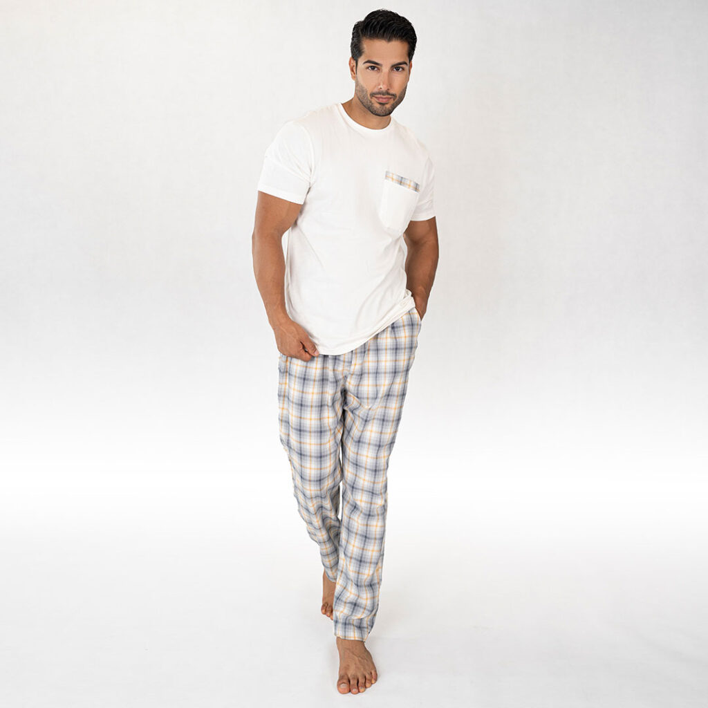 ست تیشرت آستین کوتاه و شلوار مردانه _کد:2222